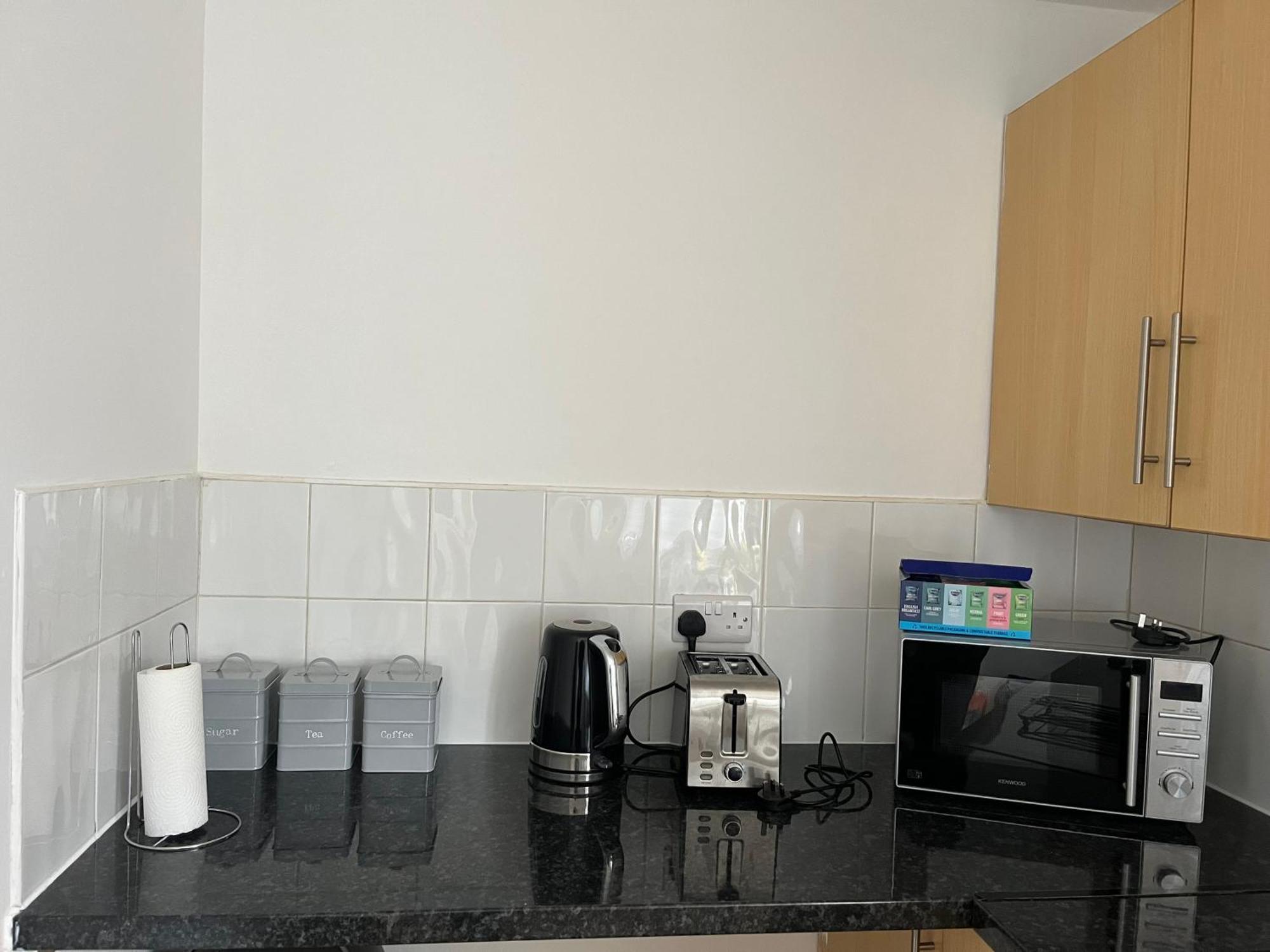 Kettering Service Accomodation 2Brh Freeparking Wifi Smart Tv Tea & Coffee Eksteriør billede
